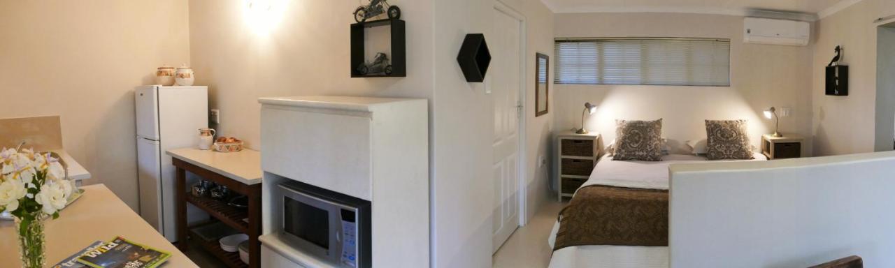 Anchorage Inn Guesthouse Монтегю Екстериор снимка